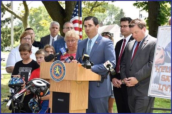 LEGISLATOR FERRETTI ANNOUNCES NEW BIKE SAFETY LAW