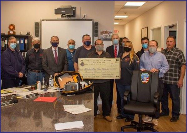 LEGISLATORS GAYLOR AND KOPEL DELIVER CRP MONEY TO HEWLETT BAY FIRE DISTRICT FOR CHEST COMPRESSORS