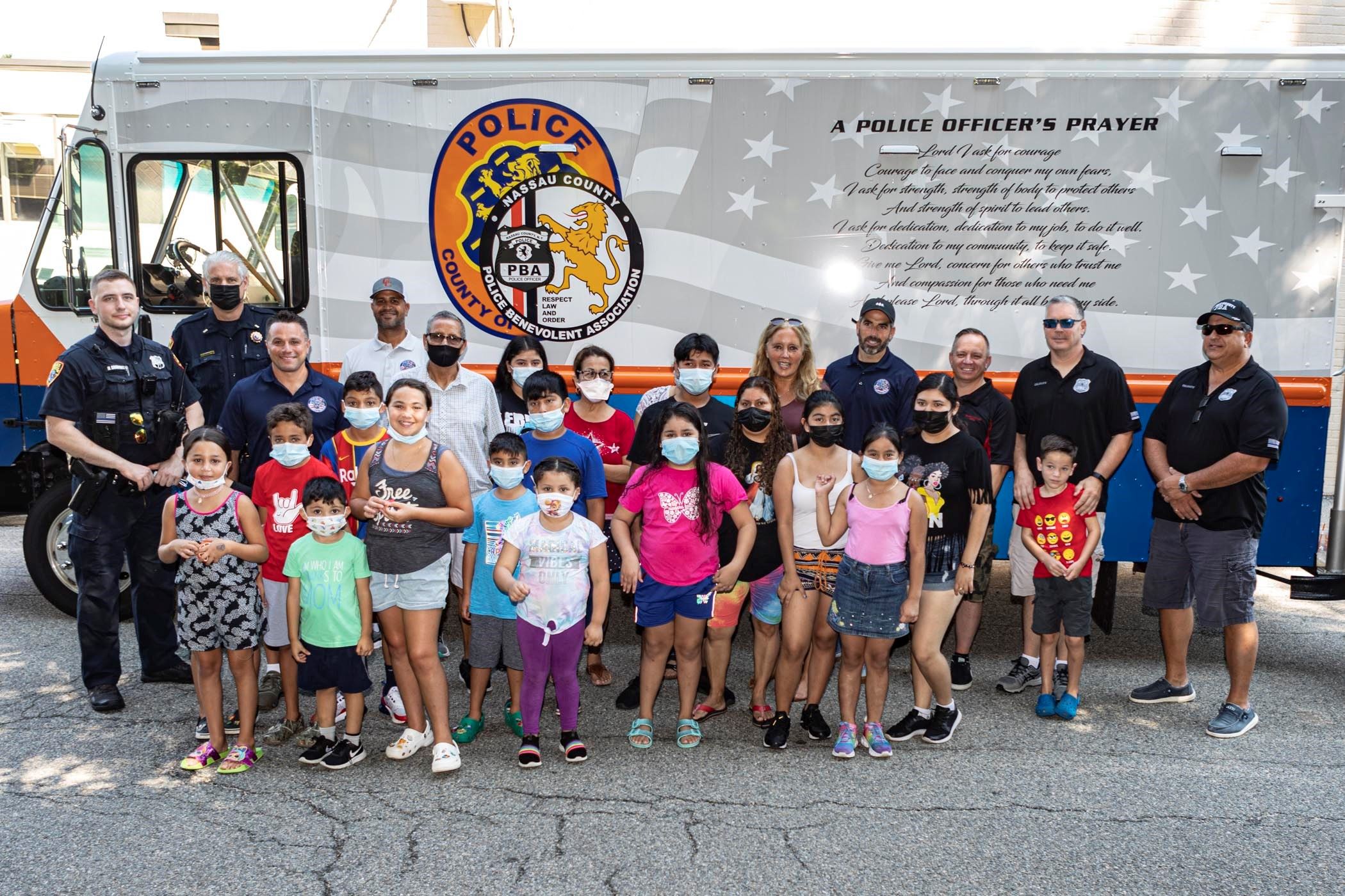 DeRiggi-Whitton - Glen Cove Backpack Event 2