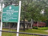 Wantagh Park Sign